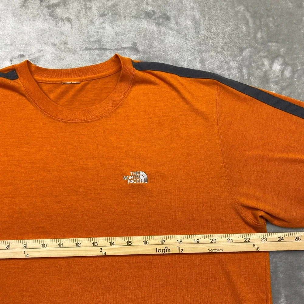 The North Face Orange Short Sleeve T-Shirt Men's Vaporwick Size Large Outdoor‎